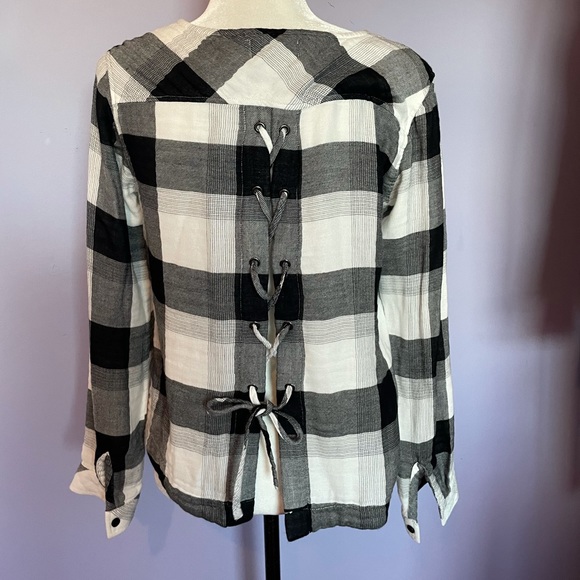 Anthropologie Cloth & Stone Gingham Lace up - Picture 5 of 5